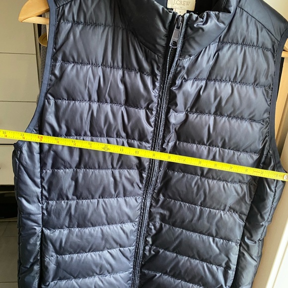 J.Crew vest. Navy blue. Like new, hardly worn. - Picture 3 of 5